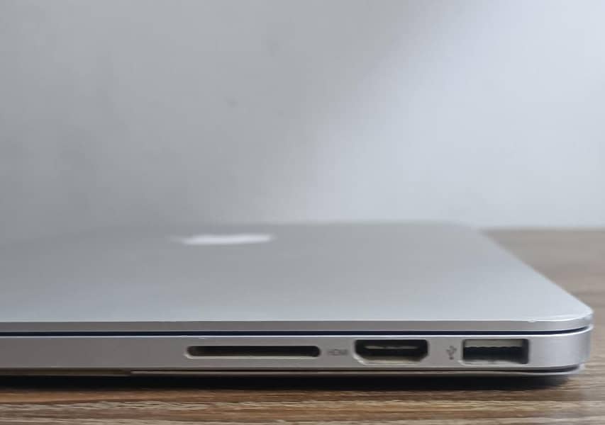MacBook pro 2015 3