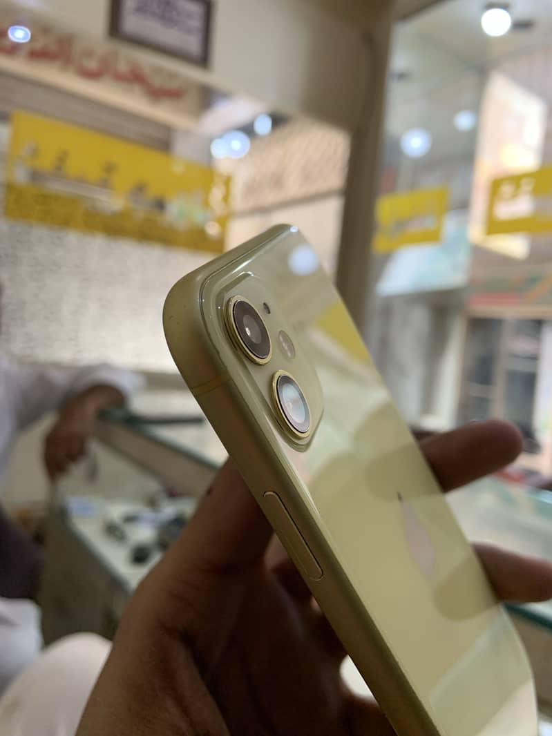 Apple iPhone 11 1
