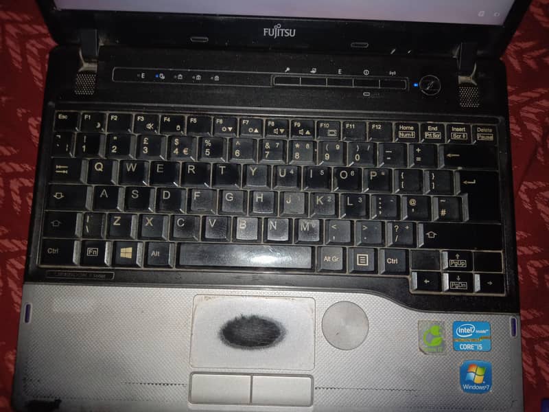 i5 3rd generation Fujitsu 3