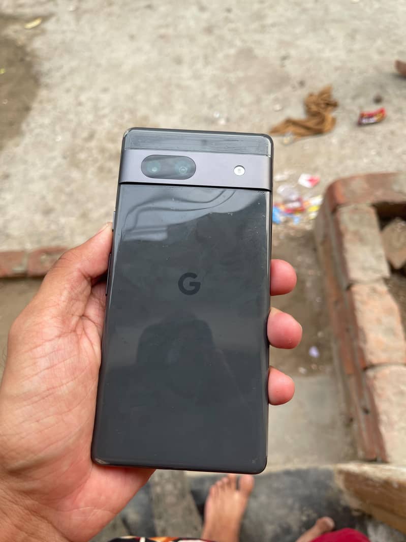 Google Pixel 7a 1