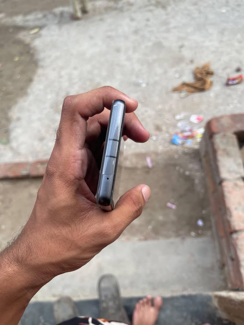 Google Pixel 7a 4