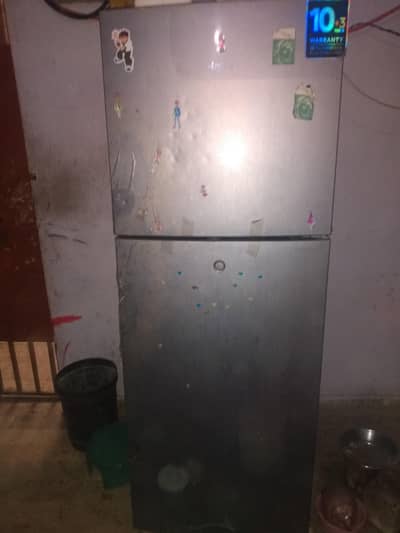 Refrigerator Haier HRF-276 perfect cooling