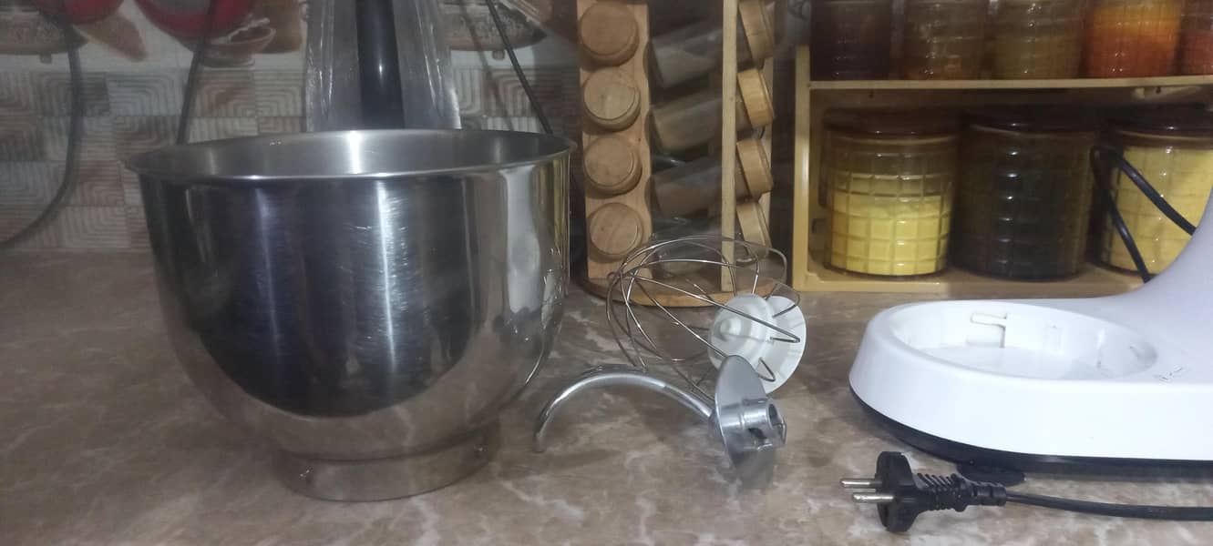 stand mixer 3