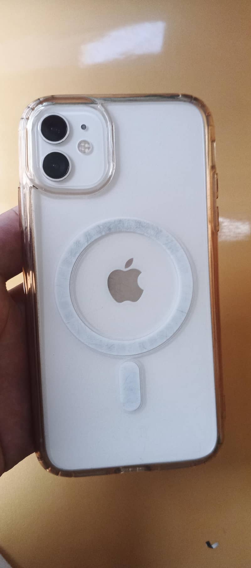 Apple iPhone 11 0