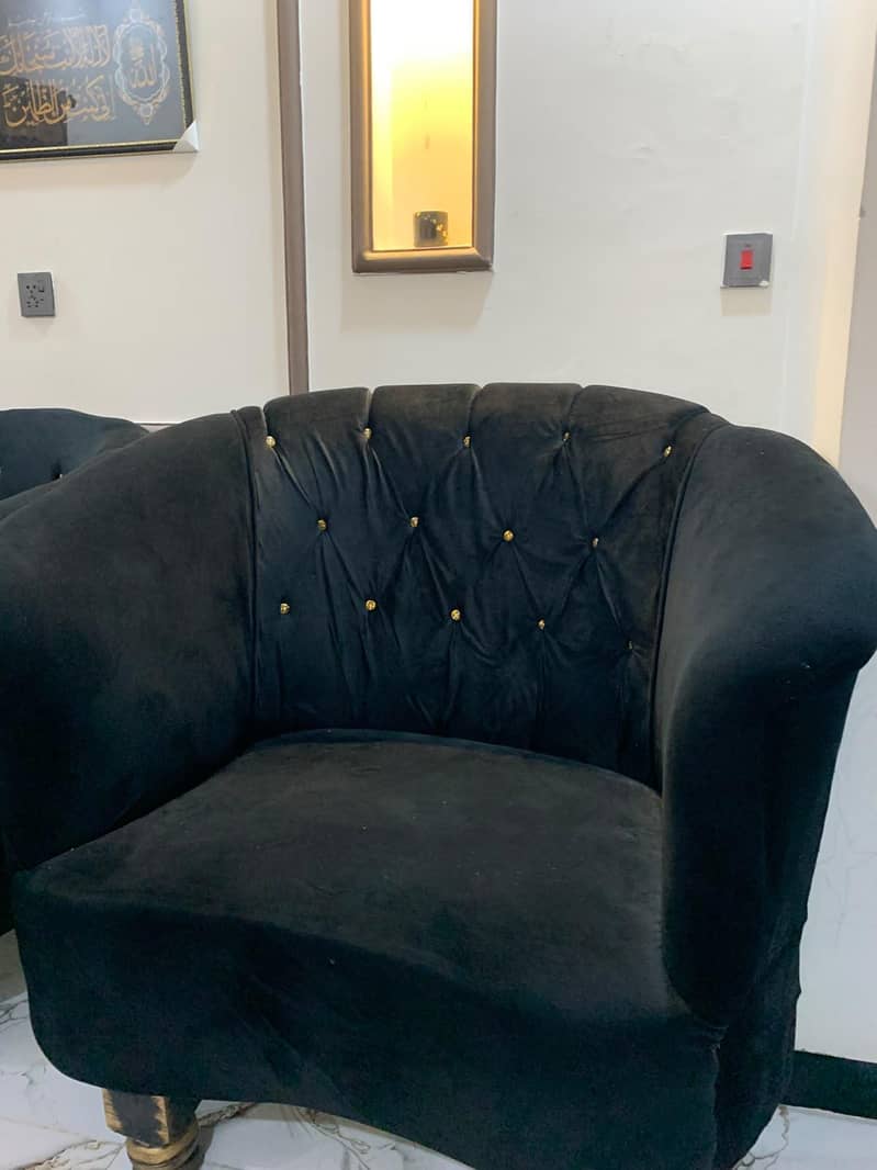 7 seater sofa 0