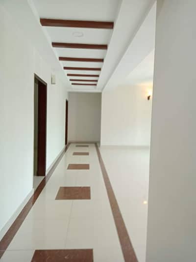 GROUND PARKING 3 BED APARTMENT AVAILABLE FOR RENT IN ASKARI 11 LAHORE CANTT