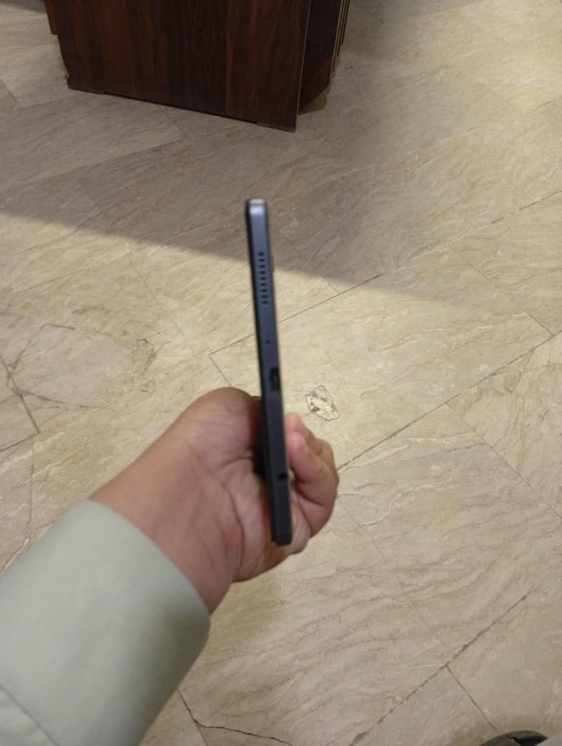 galaxy tab A7 lite 4