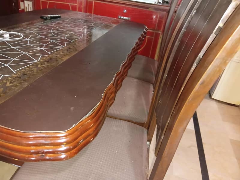 6 seater dining table 4