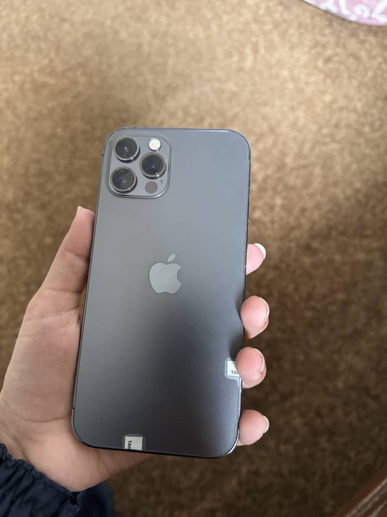 Apple iPhone 12 Pro 3