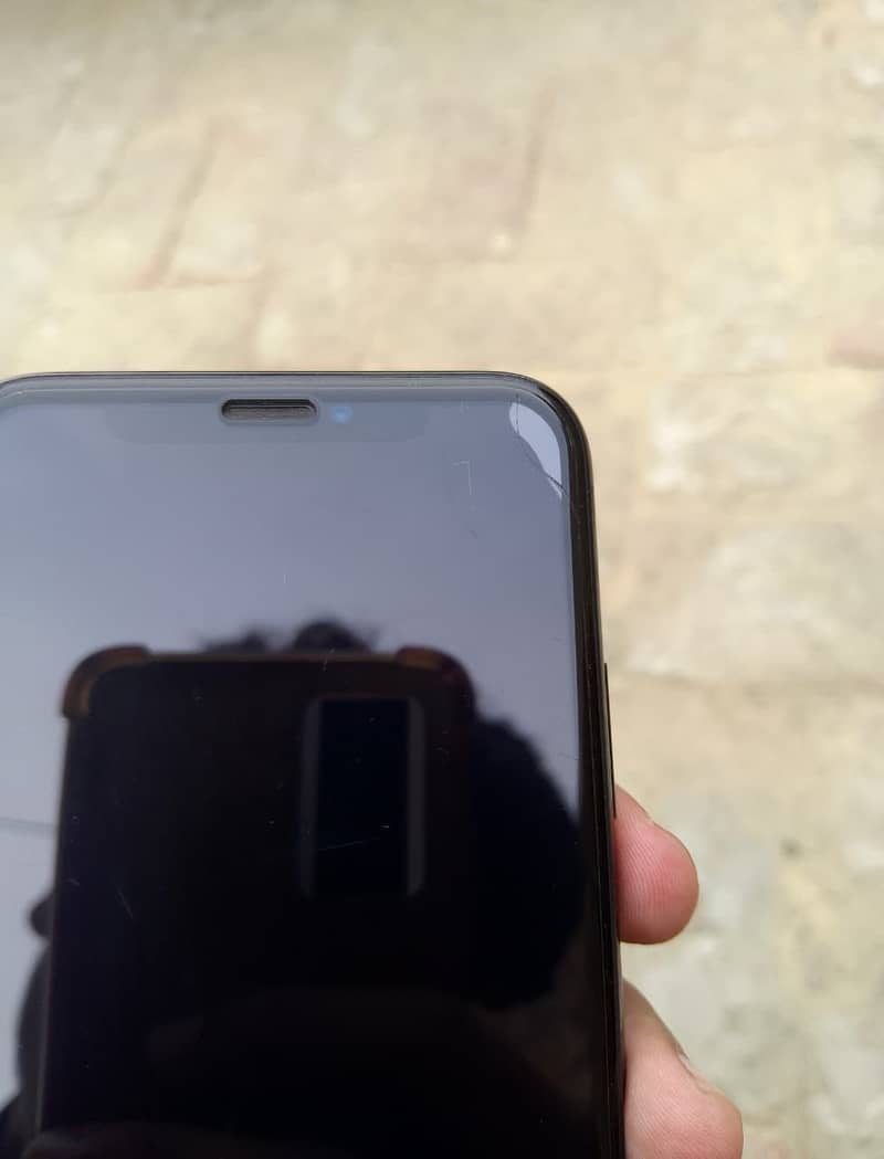 Apple iPhone X 14