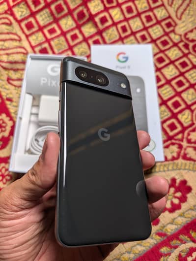 Android 17 Updateed 12/128 Oficial Pta 5G With Box Charger(Urgent sale