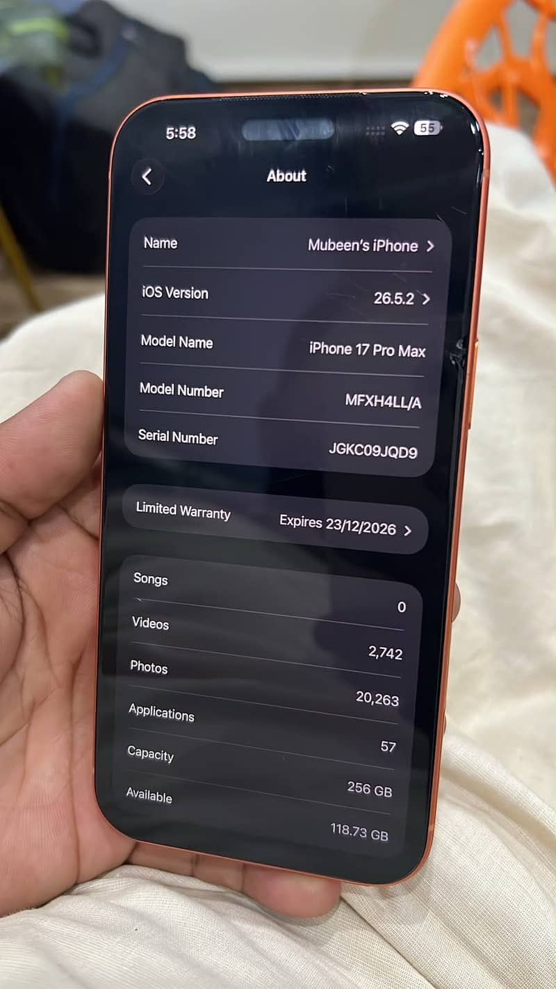 Apple iPhone 17 Pro Max 2