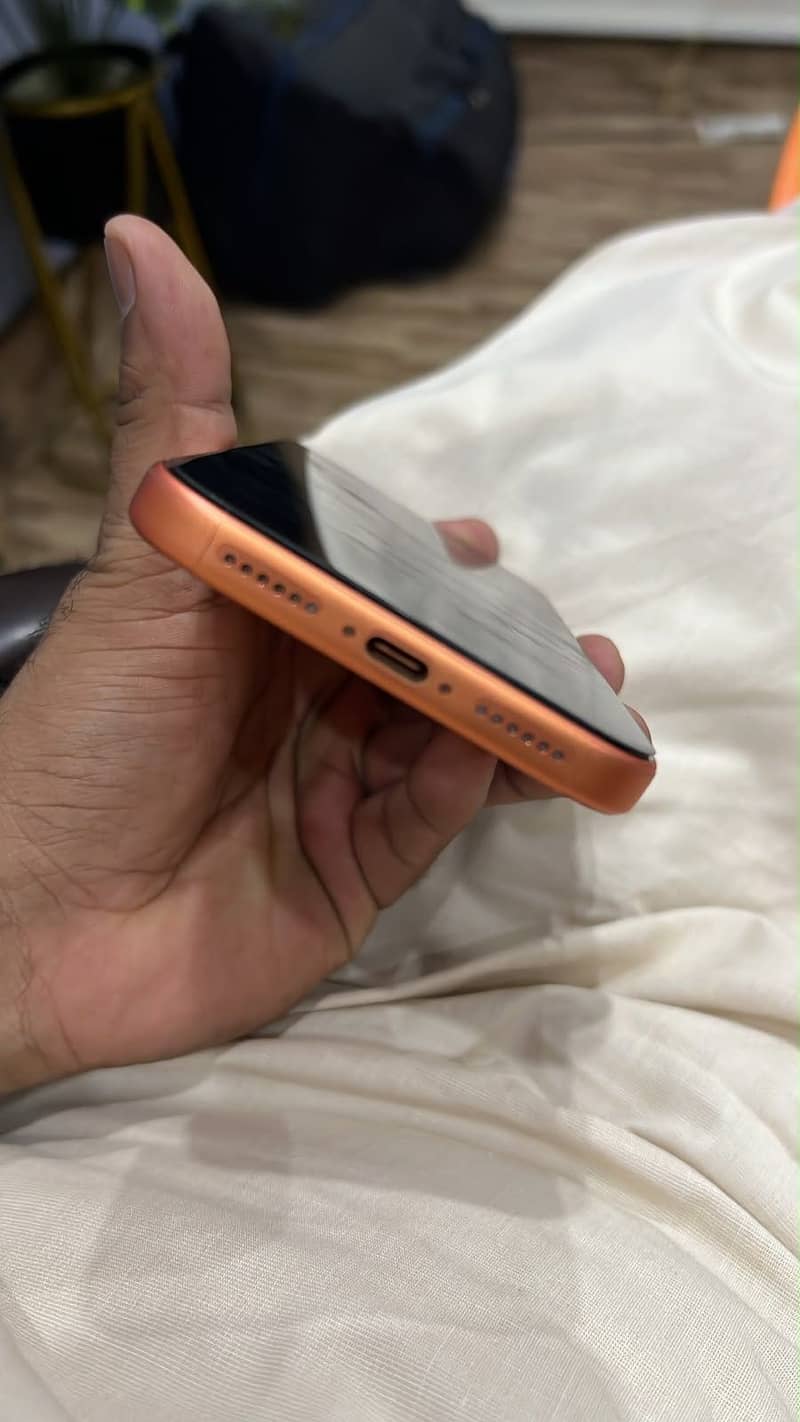 Apple iPhone 17 Pro Max 3