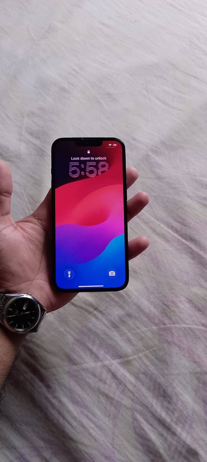 Apple iPhone 13 3