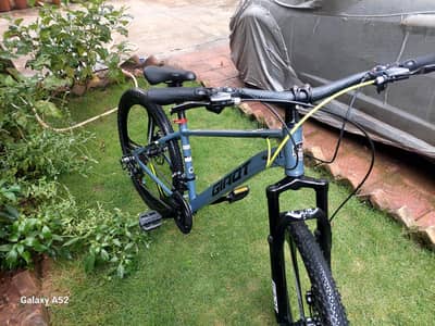 imported cycle with dual disk brakes aluminium frame