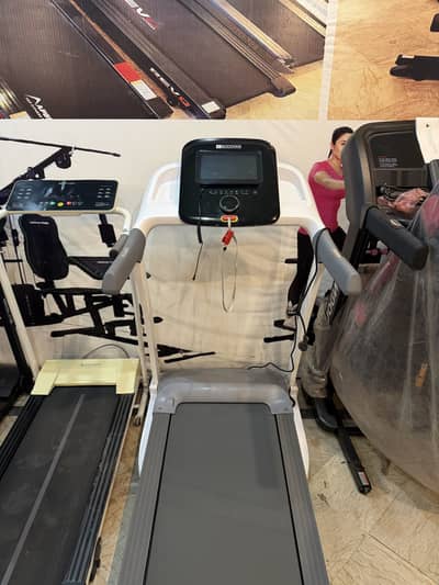 Treadmill / Running Machine / Electric treadmill / walking machine