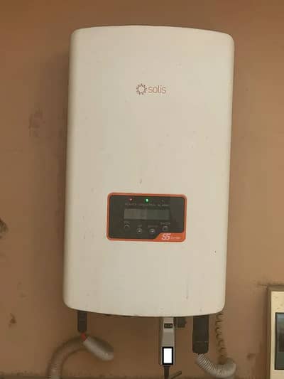 Solis 10kW Three-Phase On-Grid Inverter | Under Warranty | Excellent