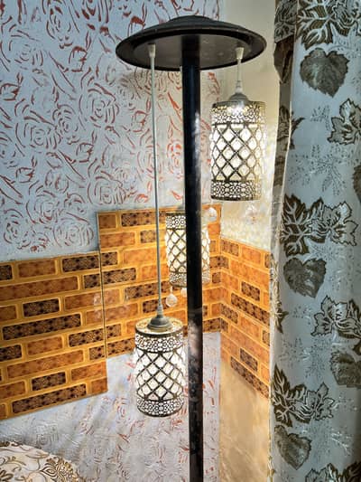 Corner lamps