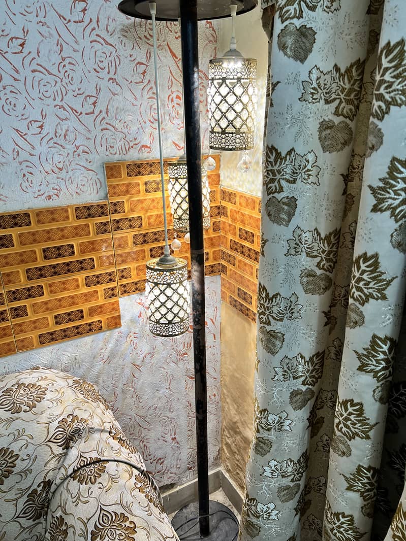 Corner lamps 1