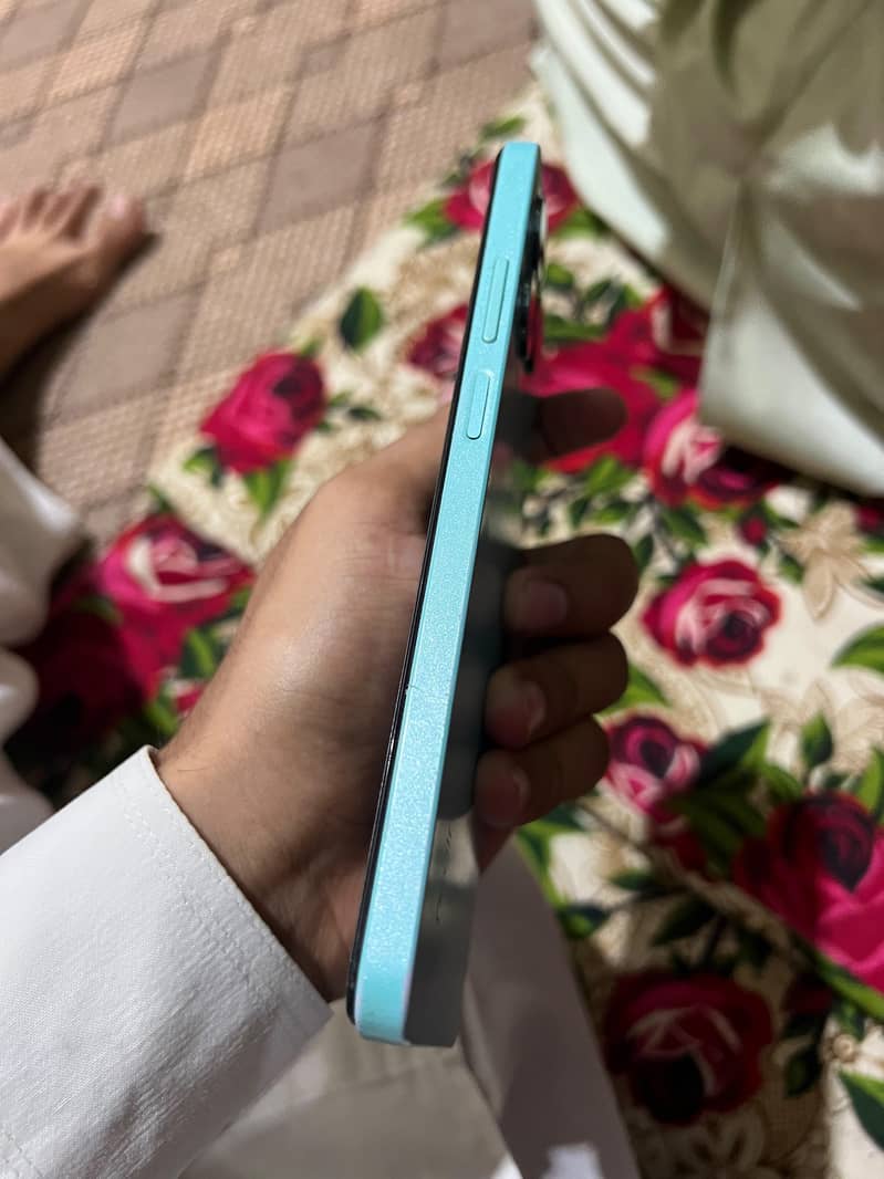 Realme C51 2