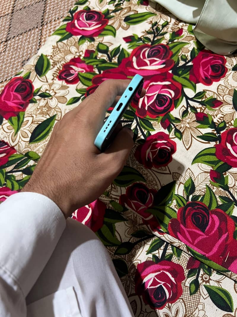 Realme C51 5