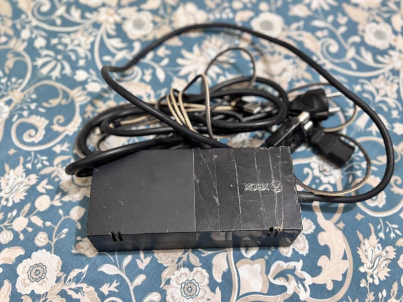 Xbox One 500 Gb 3