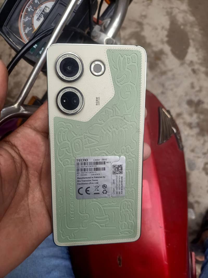 Tecno CAMON 20 03426405230 0