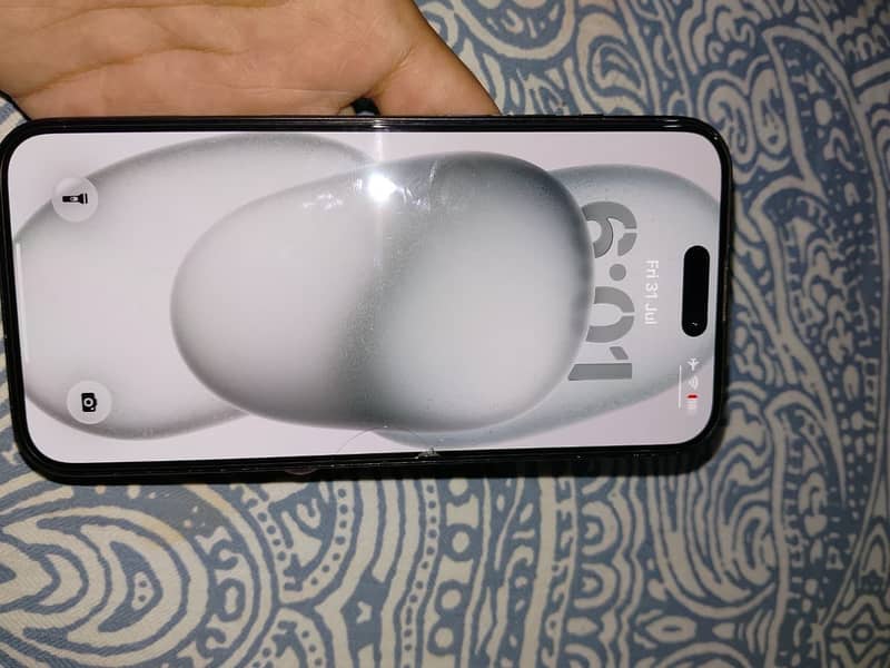 Apple iPhone 15 plus 1