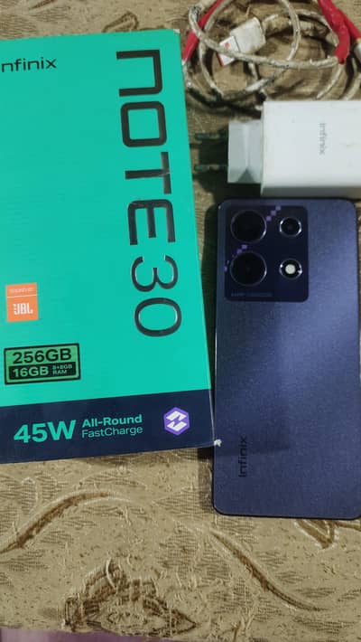 Infinix Note 30