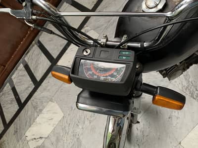 Yamaha Dhoom Cd 70