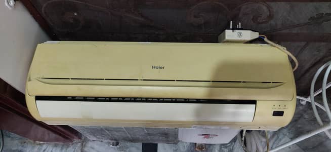 Haier 1 Ton AC
