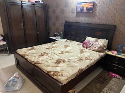 bed set for sale without metress