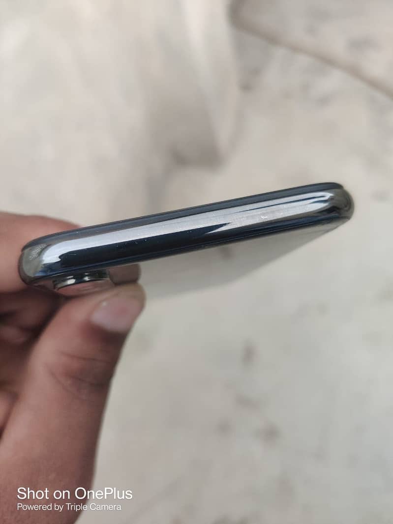Apple iPhone X 2