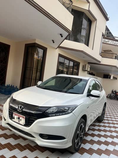 Honda Vezel 2016