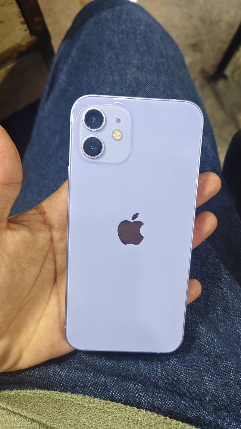 Apple iPhone 12 0