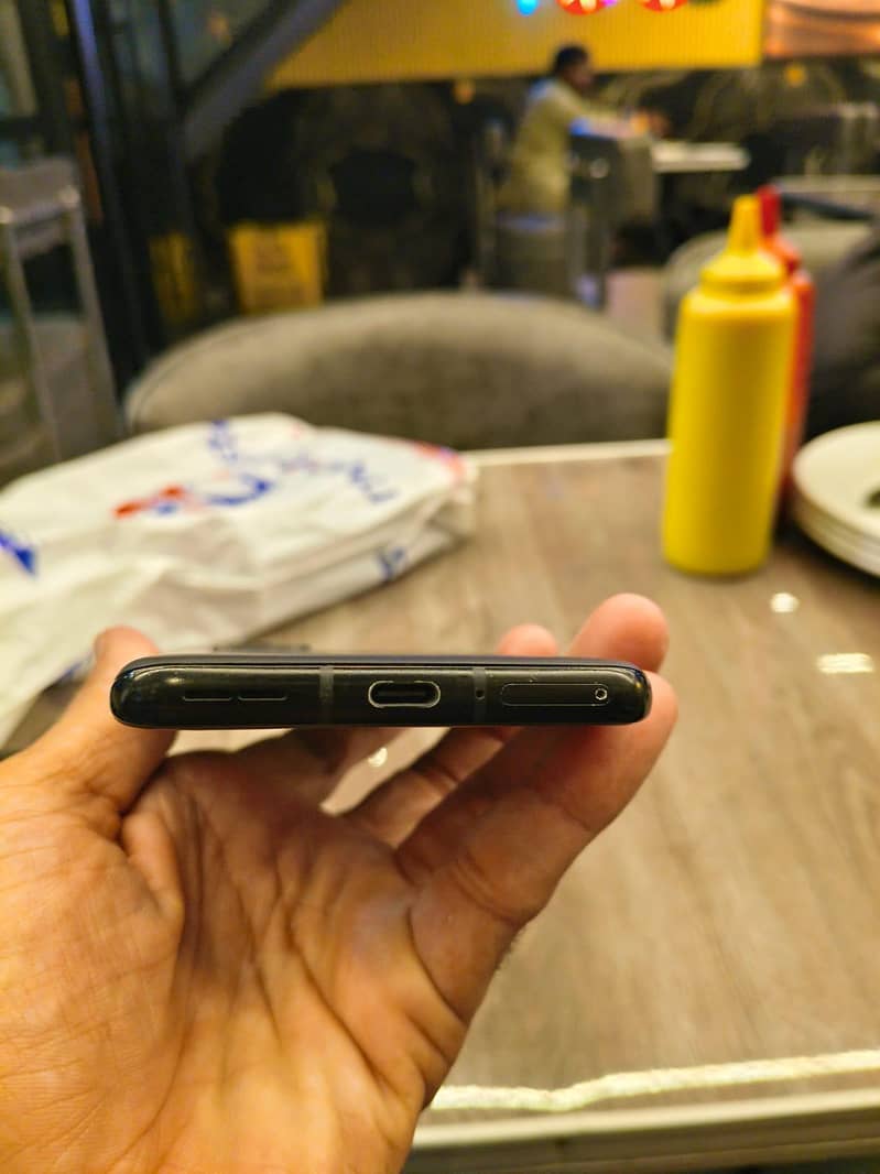One Plus 9 Pro 4