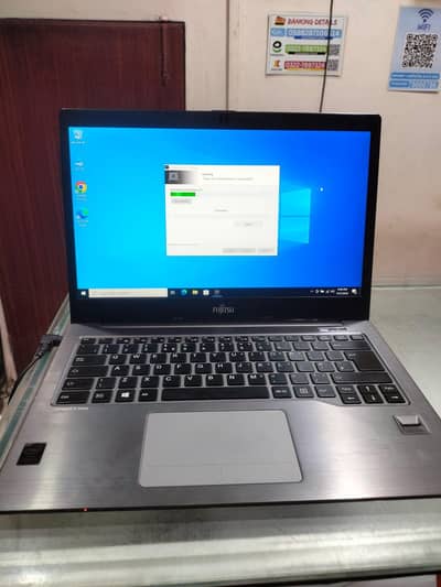 Fujitsu i5 4th gen