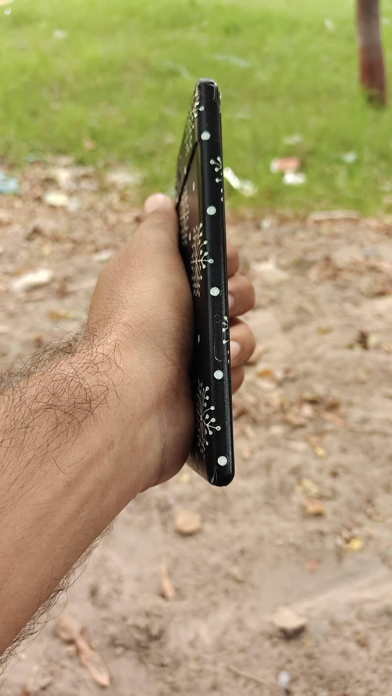 Google Pixel 6a 1