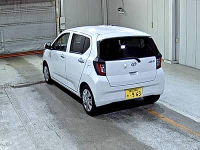 Daihatsu Mira 2023