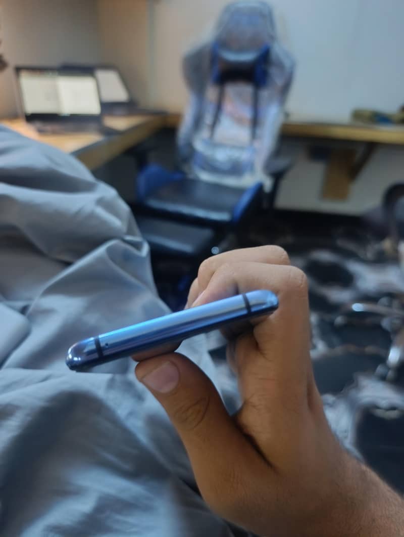 One Plus 7T 3