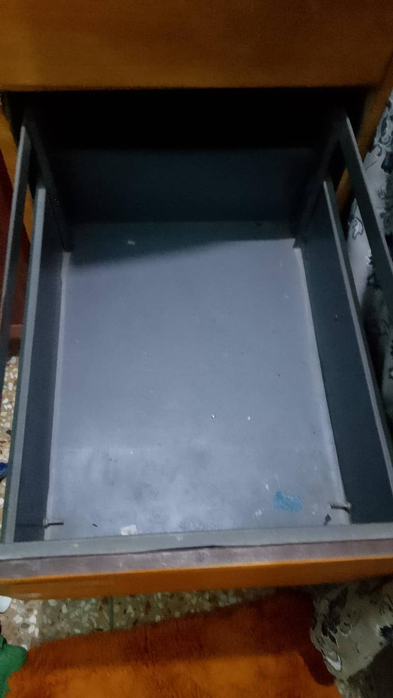 drawers 1