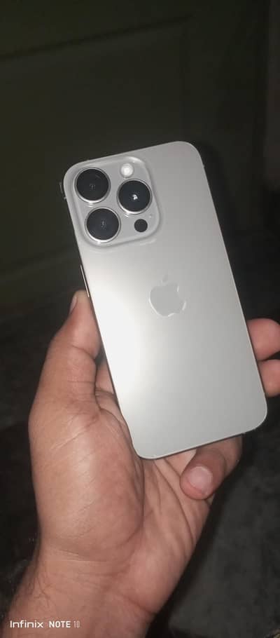 Apple iPhone 15 Pro