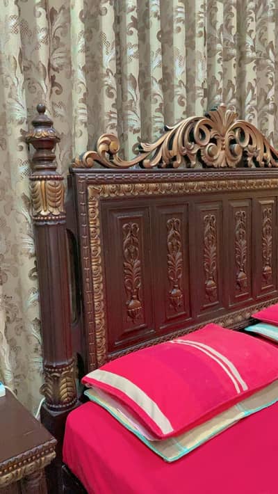 King size Solid Wood Bed Set
