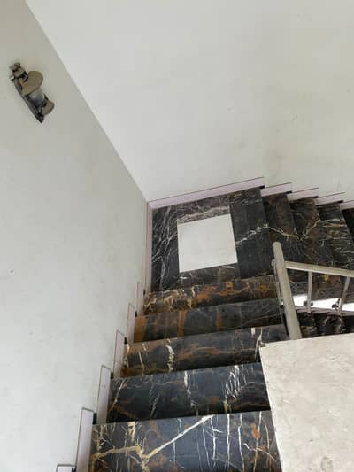 500 sq. feet Room is available for rent in Chinar Bagh Mehran Block Lahore
