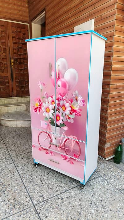 kids cupboards wardrobe almari, 5 by 2.5 feet