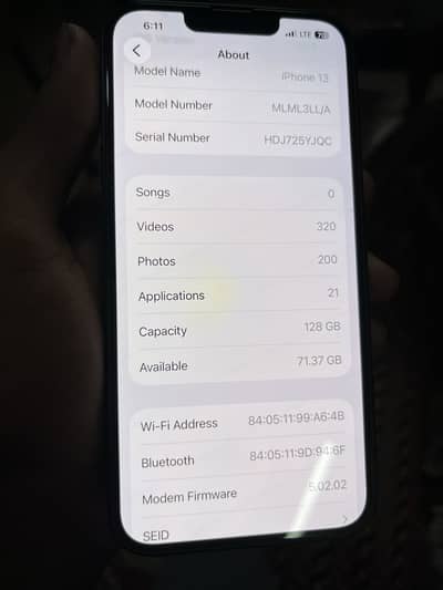Apple iPhone 13