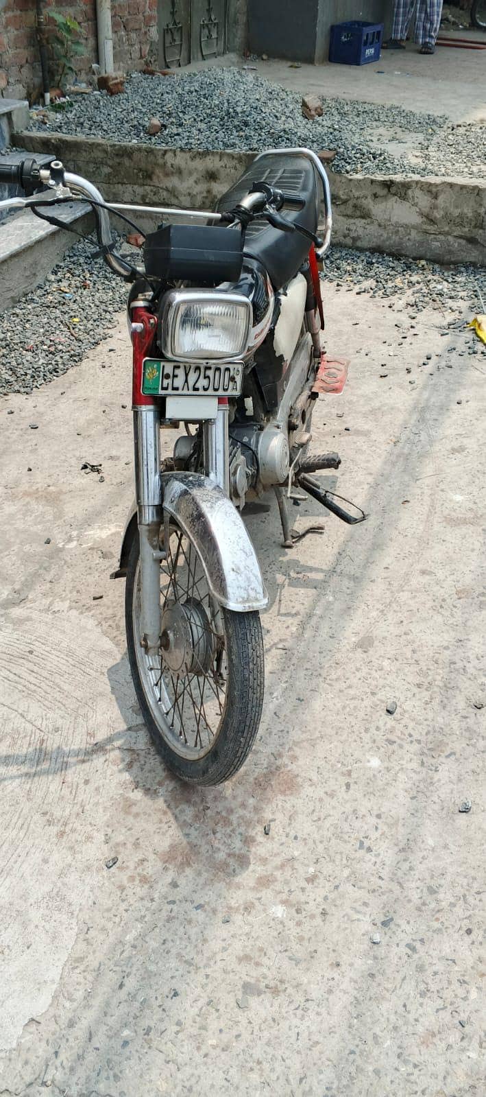 Honda CD 70.2016 model 2