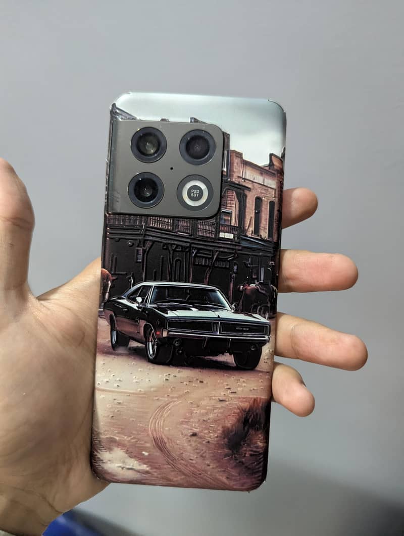 One Plus 10 Pro 4