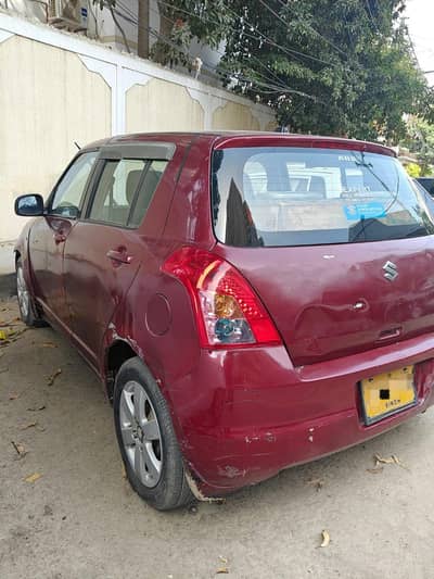 Suzuki Swift 2011 DLX  urgent Sale