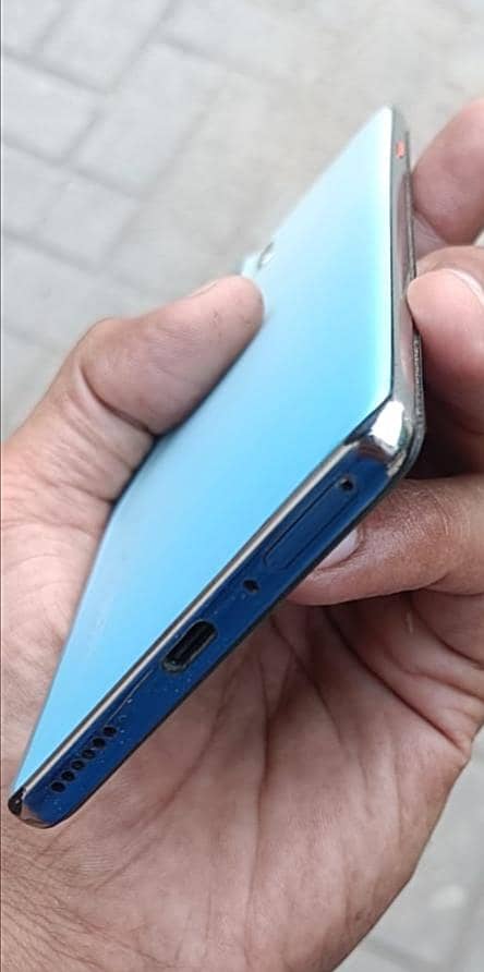 Tecno CAMON 40 Pro 8